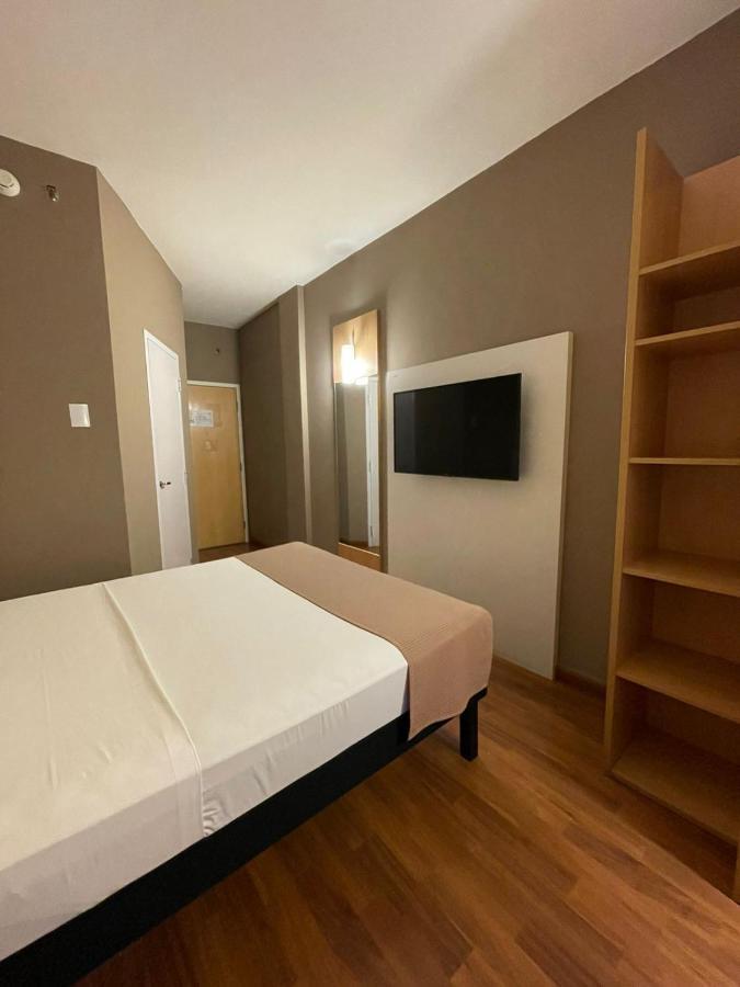 Hotel Oeste Plaza Andradina Eksteriør billede