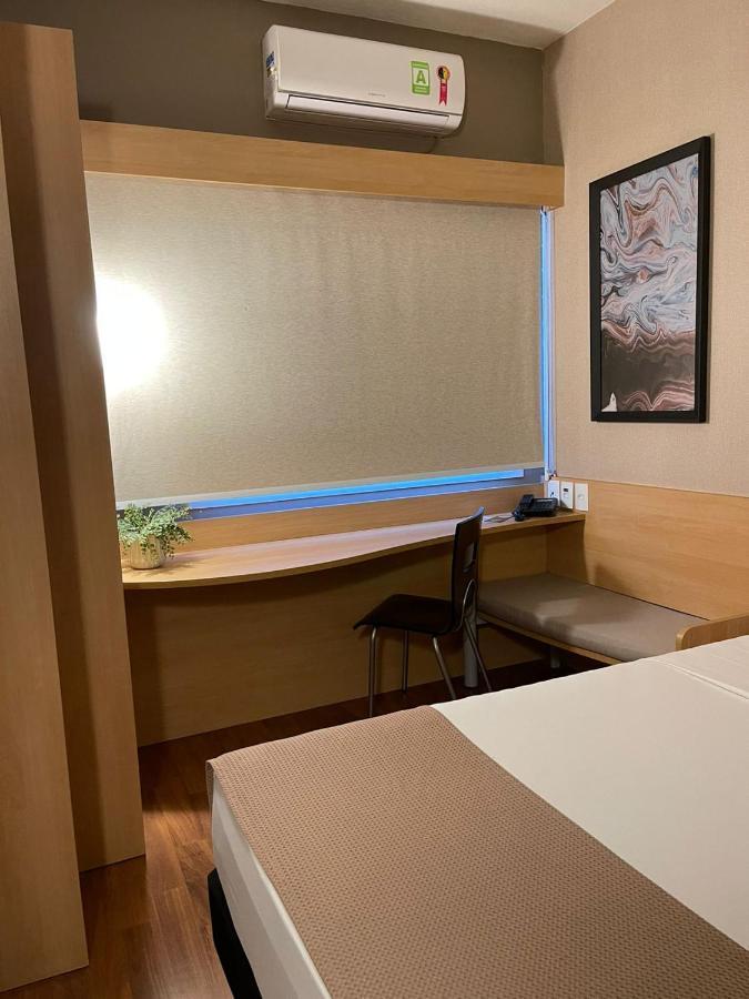 Hotel Oeste Plaza Andradina Eksteriør billede