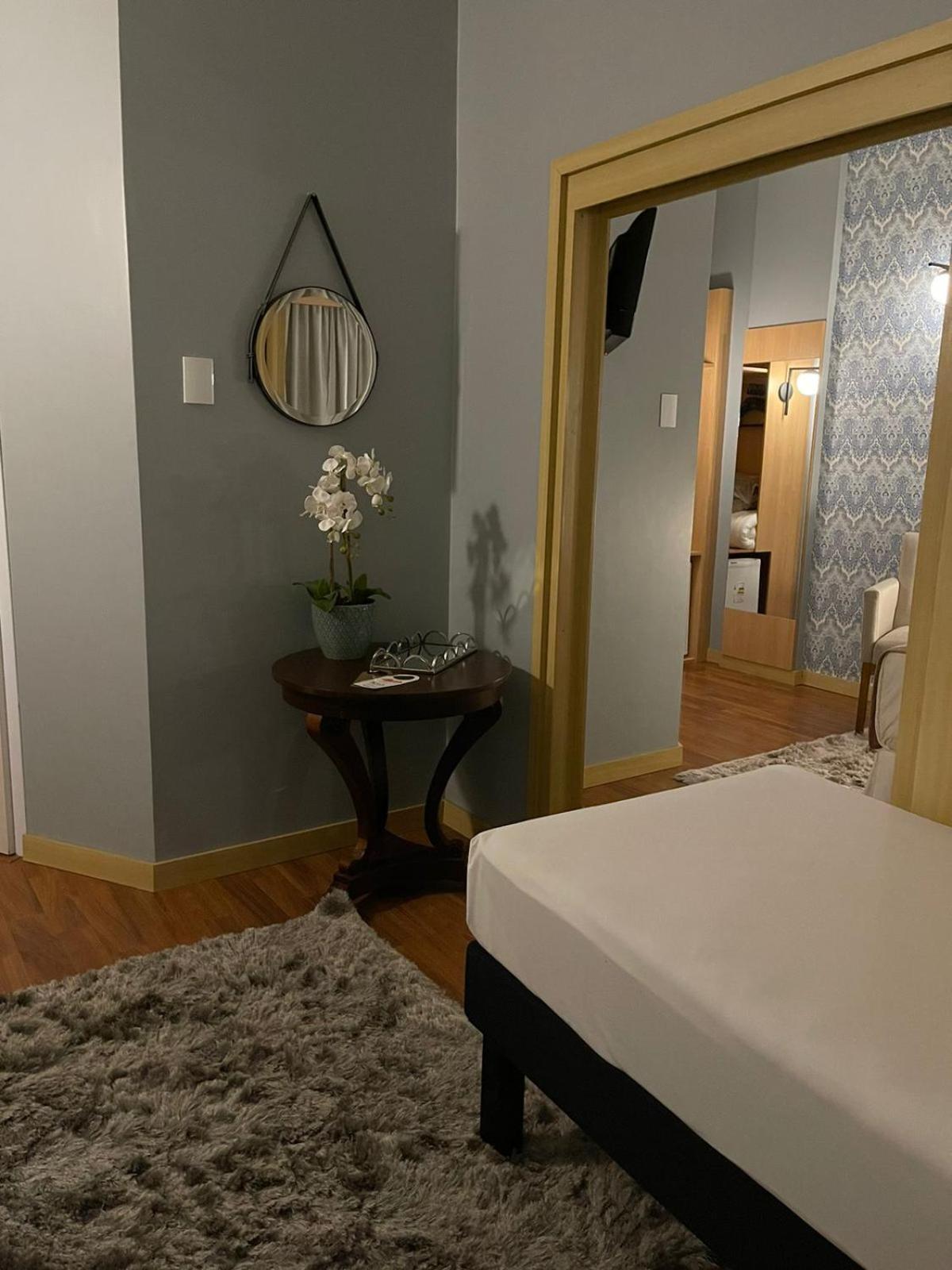 Hotel Oeste Plaza Andradina Eksteriør billede
